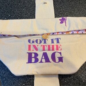 Benefit Stylish Cream Canvas Bag NWT in Sealed Packaging